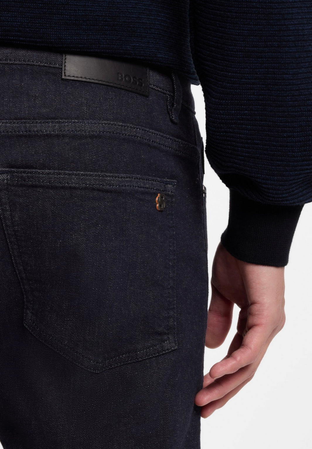 JEAN SLIM DELAWARE EN DENIM BLEU FONCÉ DOUX
