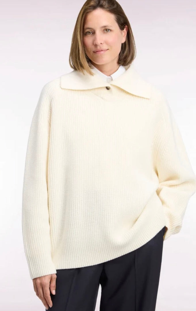 Pull vareuse en laine écru coupe droite