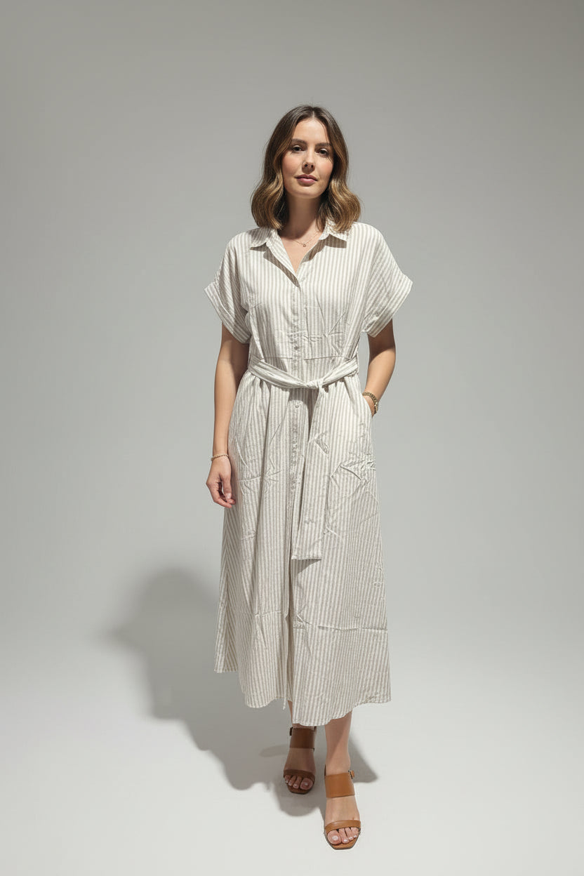 Robe longue beige ceinture